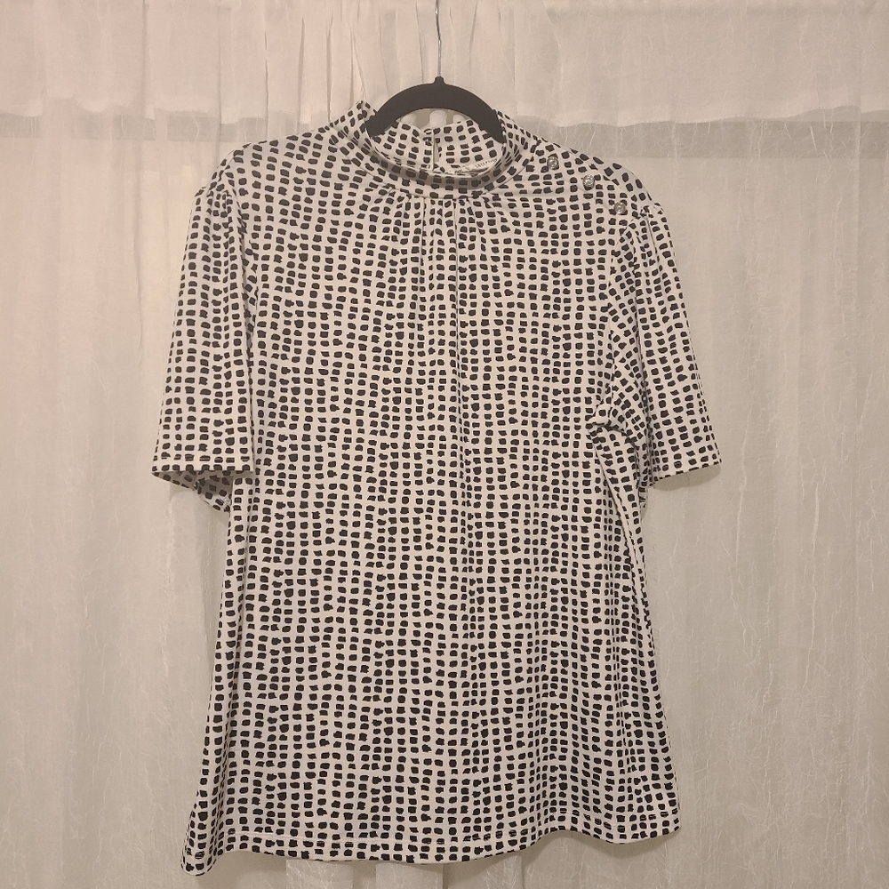 3 for $20 sale!!! Perseption Concepts Black and White Top